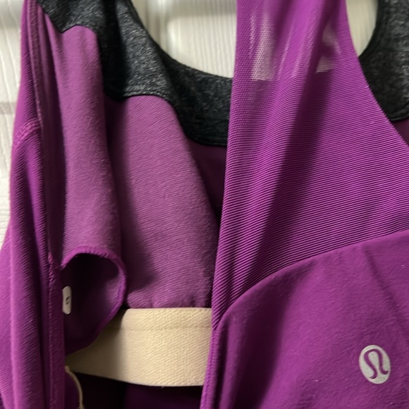 Lululemon tank top size 6 - Picture 4 of 5